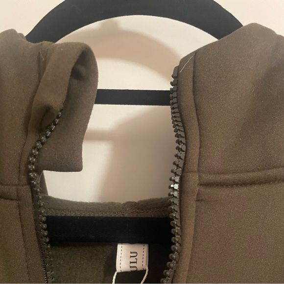 Viral Amazon Olive Green Cropped Hoodie / Pullover - Picture 4 of 4